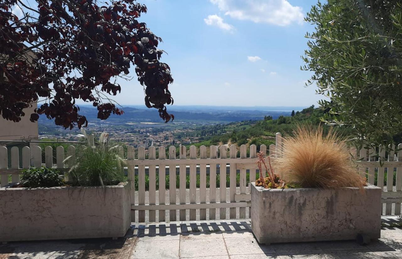 Panoramico10 Apartment With A View In Valpolicella Sant'Ambrogio di Valpolicella Bagian luar foto